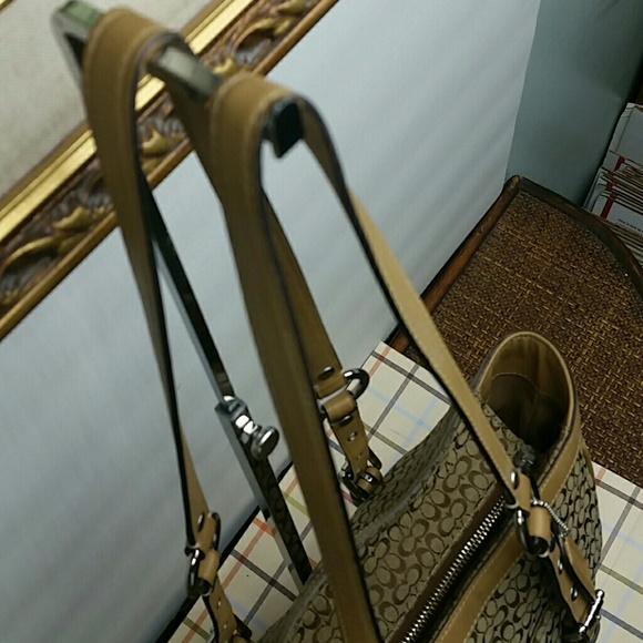 PRICE FIRM SIGNATURE GALLERY SHOULDER BAG - Picture 2 of 8